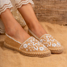 Load image into Gallery viewer, Florence Espadrilles - Beige