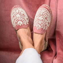 Load image into Gallery viewer, Iris Pink Espadrilles Flats