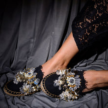 Load image into Gallery viewer, New York Black Espadrilles Flats