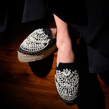 Load image into Gallery viewer, Iris Black Espadrilles Platforms