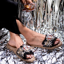 Load image into Gallery viewer, New York Black Open-toed Sandals Flats