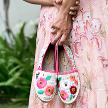 Load image into Gallery viewer, Bahaar Closed Back Espadrilles