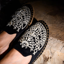 Load image into Gallery viewer, Iris Black Espadrilles Flats