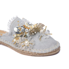 Load image into Gallery viewer, New York Silver Espadrilles Flats