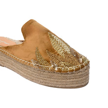 Load image into Gallery viewer, Agni Tan Espadrilles Platforms