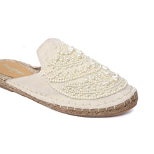 Load image into Gallery viewer, Iris Cream Espadrilles Flats