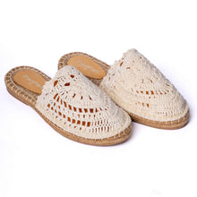 Load image into Gallery viewer, Camellias Crochet Espadrilles Flats