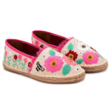 Load image into Gallery viewer, Bahaar Closed Back Espadrilles