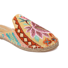 Load image into Gallery viewer, Kamal Espadrilles Beige Flats
