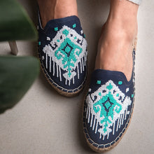 Load image into Gallery viewer, Feet of lady wearing a Go Anywhere Flat Espadrilles, heels for women