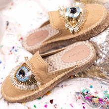 Load image into Gallery viewer, A luxurious image of Womania Glare Espadrilles Sand Haut Platform , shoes for Women