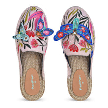 Load image into Gallery viewer, A pair of Papillon Espadrilles Platform showcasing juttis for women against a white background