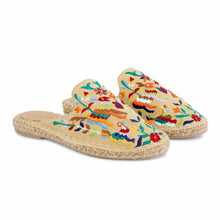 Load image into Gallery viewer, A luxurious image of a Diego Espadrilles Sand Long-Lasting Flat, shoes for Women