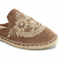Load image into Gallery viewer, A single picture of Ottoman Espadrilles Golden Party Footwear, Ladies shoes