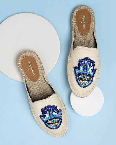 Is Gifting Shoes Bad Luck? Let’s Clear the Confusion