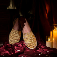Load image into Gallery viewer, Silofer Espadrilles Gold Flats
