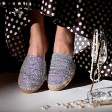 Load image into Gallery viewer, Silofer Espadrilles Silver Flats
