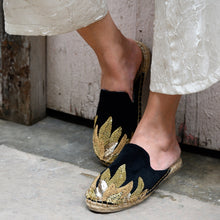 Load image into Gallery viewer, Agni Black Espadrilles Flats
