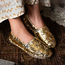 Load image into Gallery viewer, A feet of lady wearing a Sitara Espadrilles Gold, footwear for women kept on a mat.
