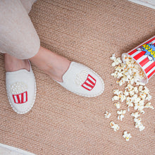 Load image into Gallery viewer, Popcorn beaded espadrilles Flats

