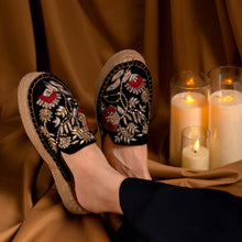 Load image into Gallery viewer, Rani Espadrilles Black Platforms
