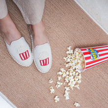 Load image into Gallery viewer, Popcorn beaded espadrilles Flats
