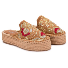 Load image into Gallery viewer, Rani Espadrilles Gold Platforms
