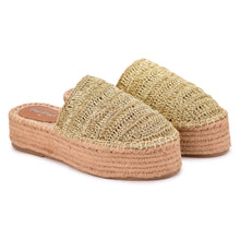 Load image into Gallery viewer, Silofer Espadrilles Gold Platforms
