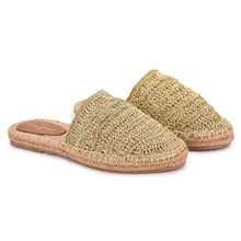Load image into Gallery viewer, Silofer Espadrilles Gold Flats

