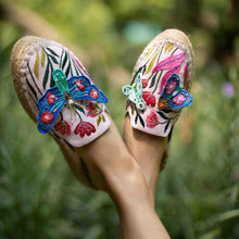 Load image into Gallery viewer, Feet of a model wearing beautiful Papillon Espadrilles Platform showcasing juttis for women
