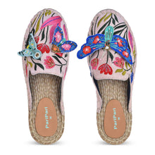 Load image into Gallery viewer, A pair of Papillon Espadrilles Platform showcasing juttis for women against a white background
