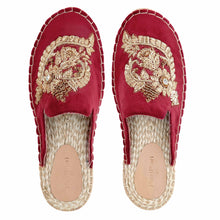 Load image into Gallery viewer, A pair of Ottoman Espadrilles Burgundy Flat for Marriage, juttis for women against a white background
