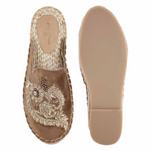 Load image into Gallery viewer, A pair of Ottoman Espadrilles Gold Haut Trendy Platform, shoes for women, against a white background where one is shown from the sole side
