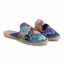Load image into Gallery viewer, Zoomed image of Fiji Espadrille Dhinchak Flat Shoes for Women
